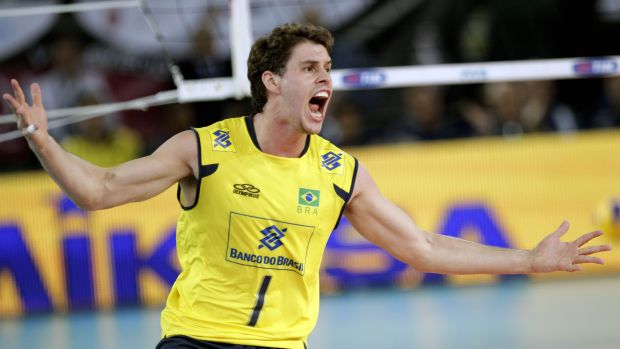 Confederação de vôlei se mobiliza para não deixar estrela da seleção  desempregada - RecordTV - R7 Pan Toronto 2015