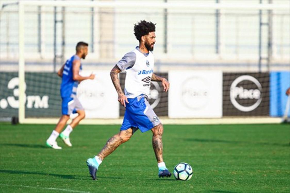 Corinthians empresta o volante Cristian ao Grêmio