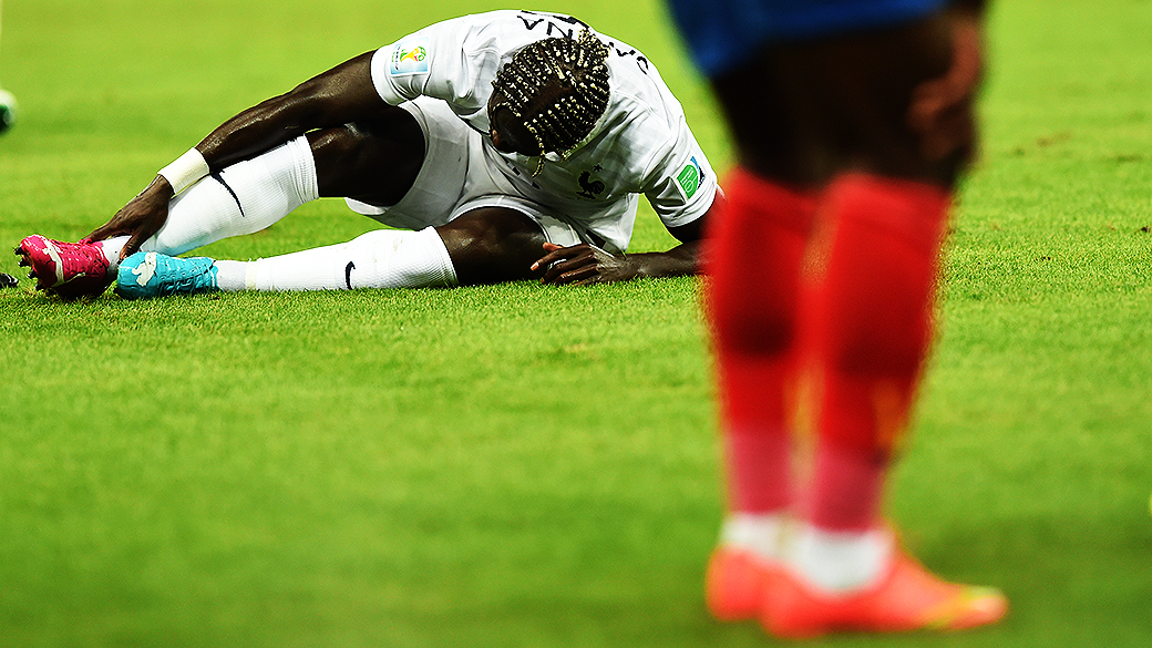 Não ir à final seria um fracasso para a França, diz Sagna