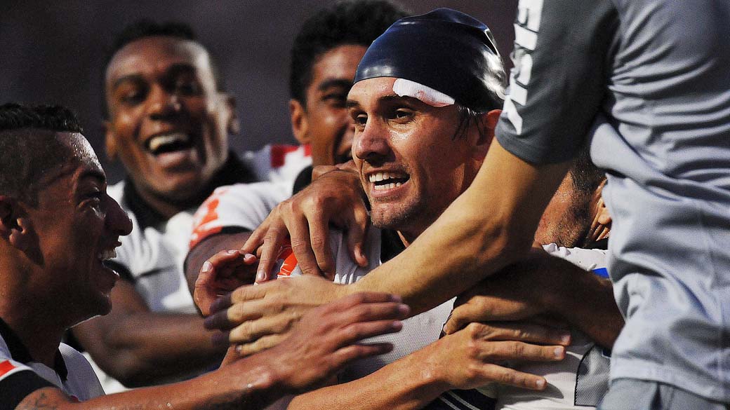 Paulo André deixa o Corinthians e vai defender time chinês