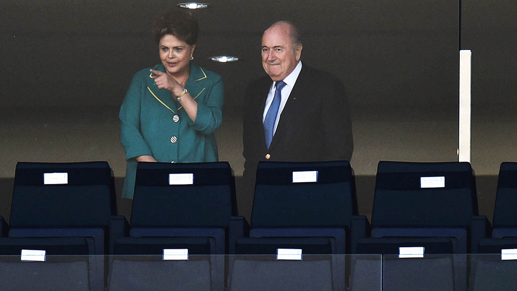 Dilma estará na final e entregará o troféu, confirma Valcke