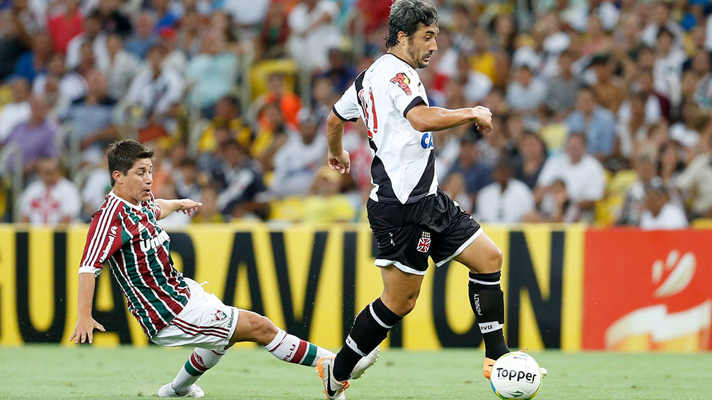 Vasco empata com Fluminense e se classifica para semifinais