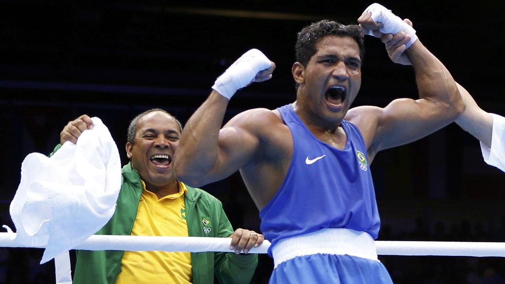 Yamaguchi Falcão bate campeão mundial e garante medalha