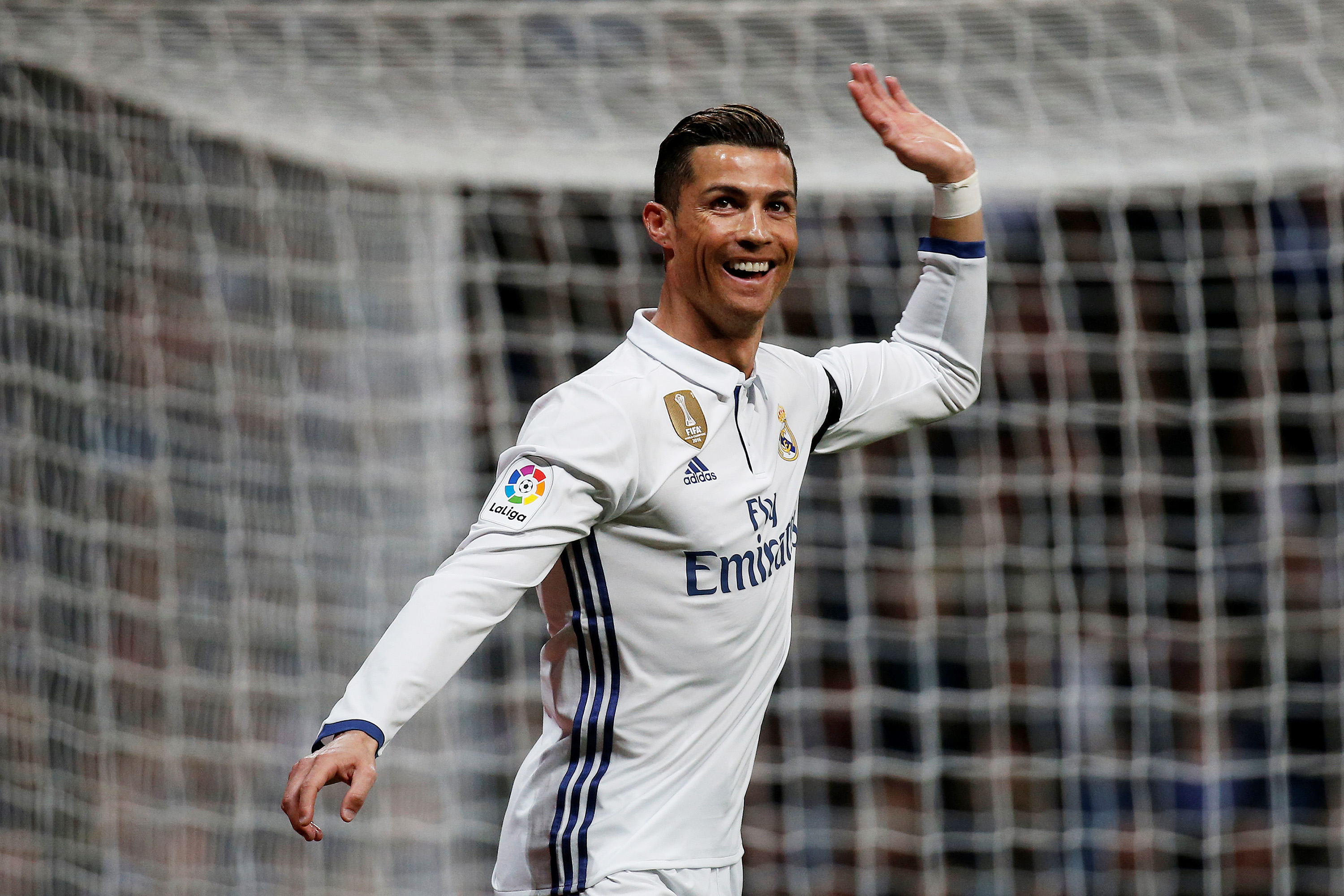 Cristiano Ronaldo é agora recordista isolado de jogos e golos por