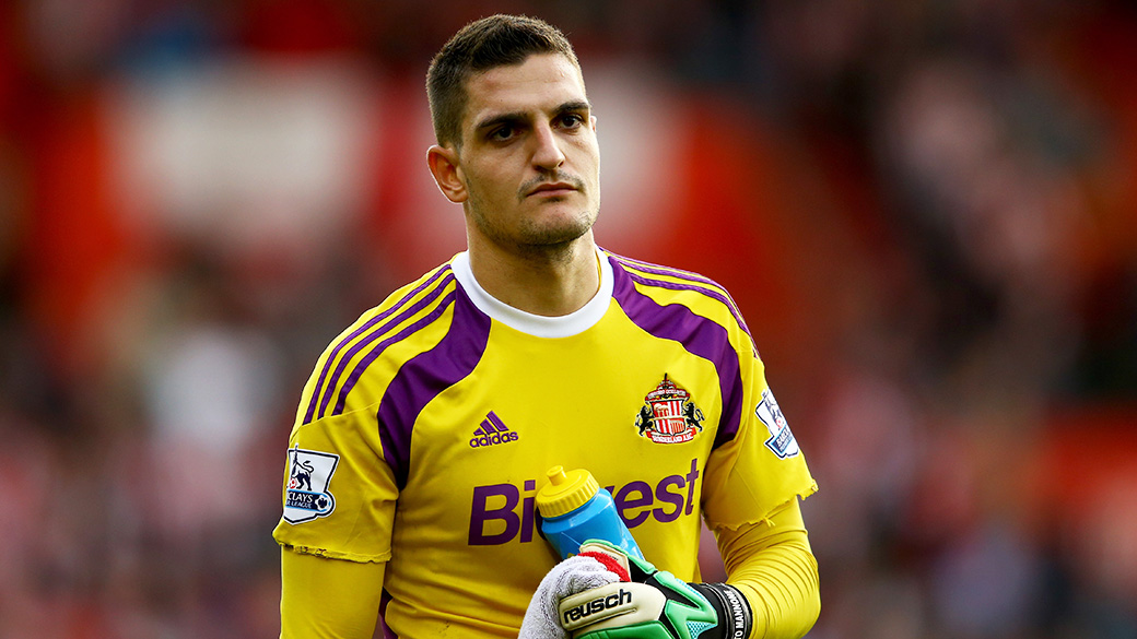 Após 8 a 0, goleiro do Sunderland quer reembolsar fãs