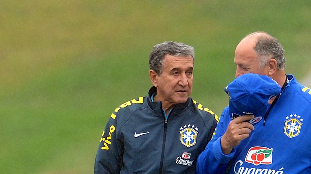 Felipão quer que jogadores controlem as emoções