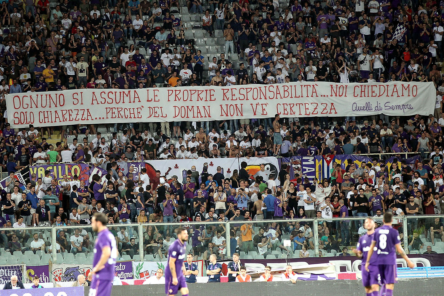 Fiorentina é colocada à venda após cobrança de torcedores