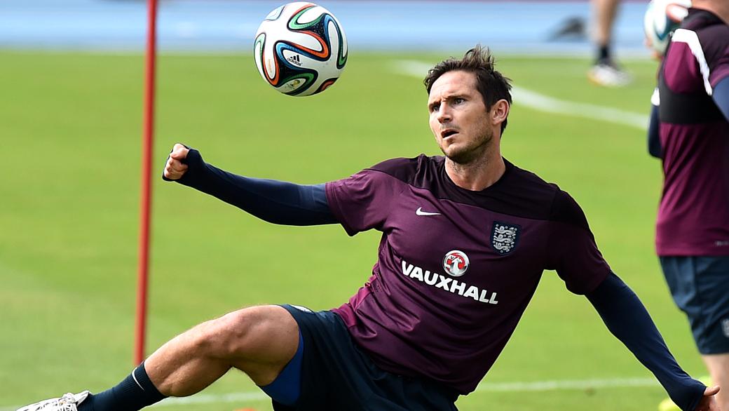 Inglaterra se despede da Copa contra sensação Costa Rica