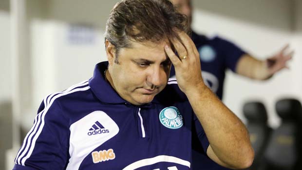Após derrota no Maranhão, Palmeiras demite Gilson Kleina