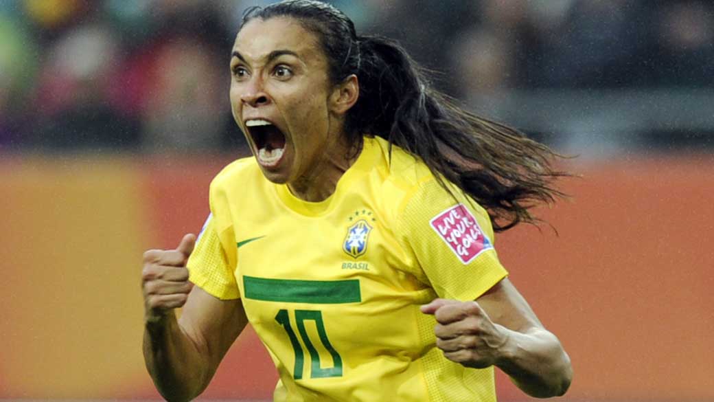 Futebol Feminino - Ontem (2), O Brasil goleou o Chile por 12x0