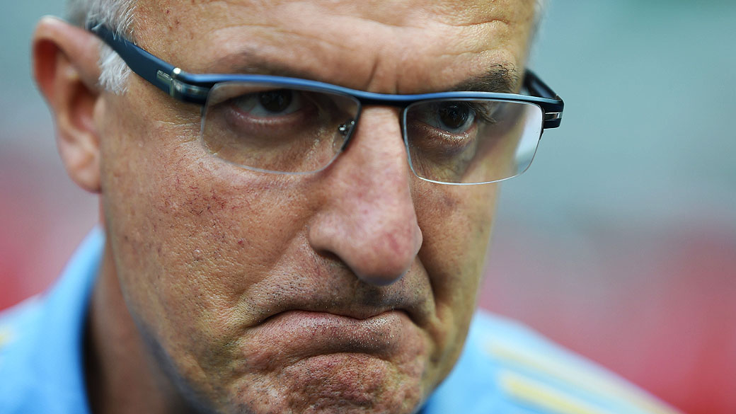 Palmeiras anuncia a demissão do técnico Dorival Júnior