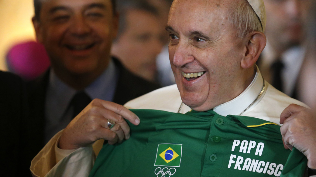 Papa enviará mensagem antirracismo para abrir Copa