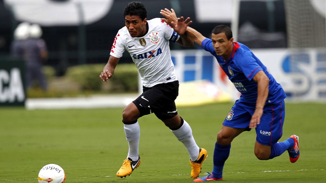 Corinthians erra e só empata com o São Caetano em casa