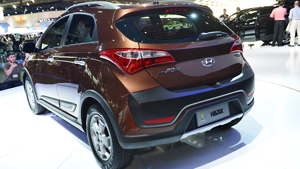 Hyundai lança HB20 aventureiro. Vai custar de 48.755 a 54.455 reais