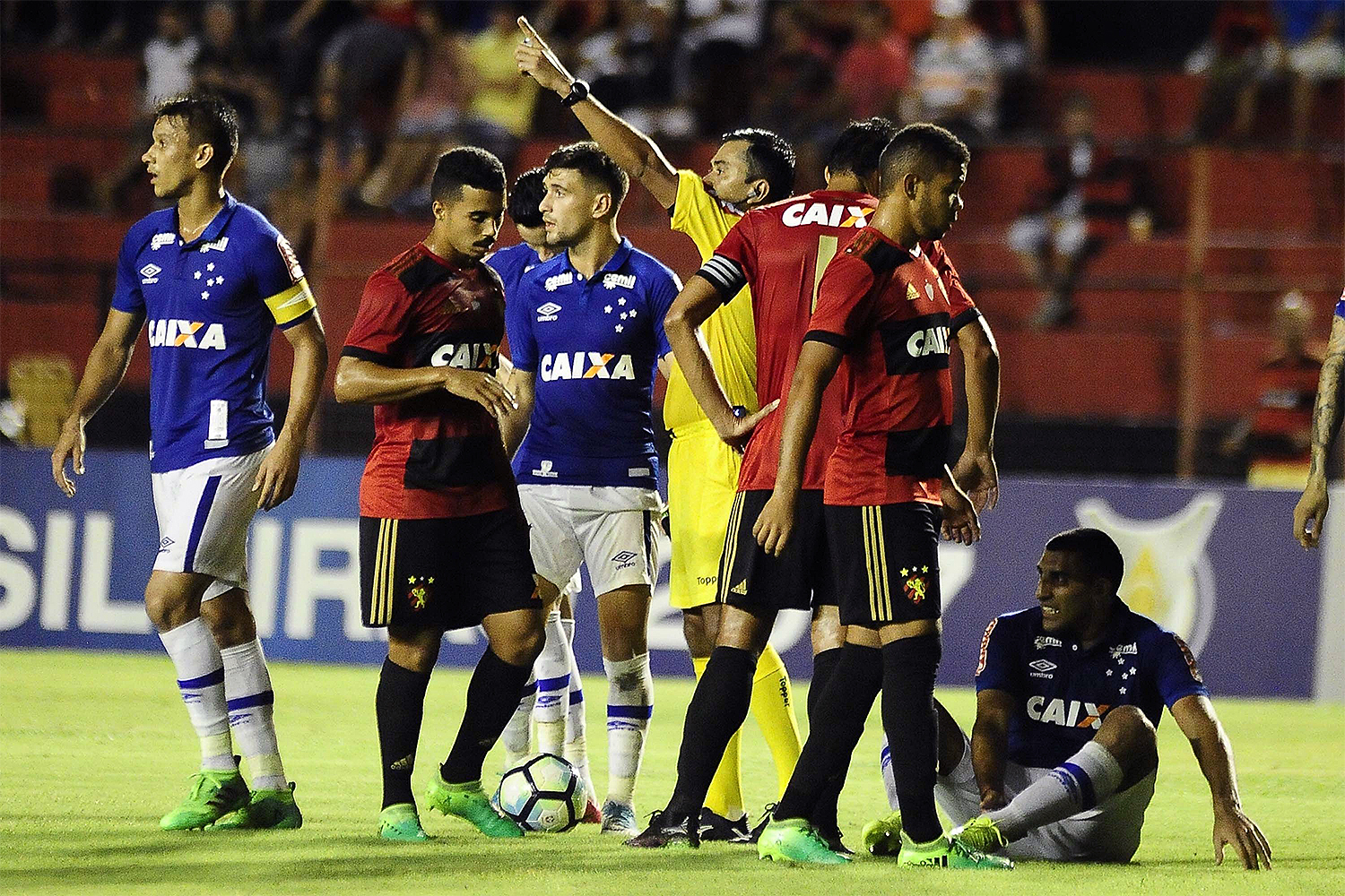 Empate sem gols na Ilha do Retiro - Sport Club do Recife