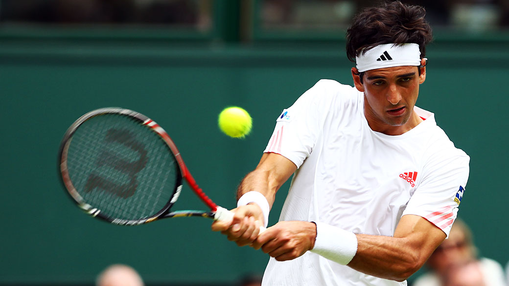 Thomaz Bellucci vence na estreia em torneio suíço