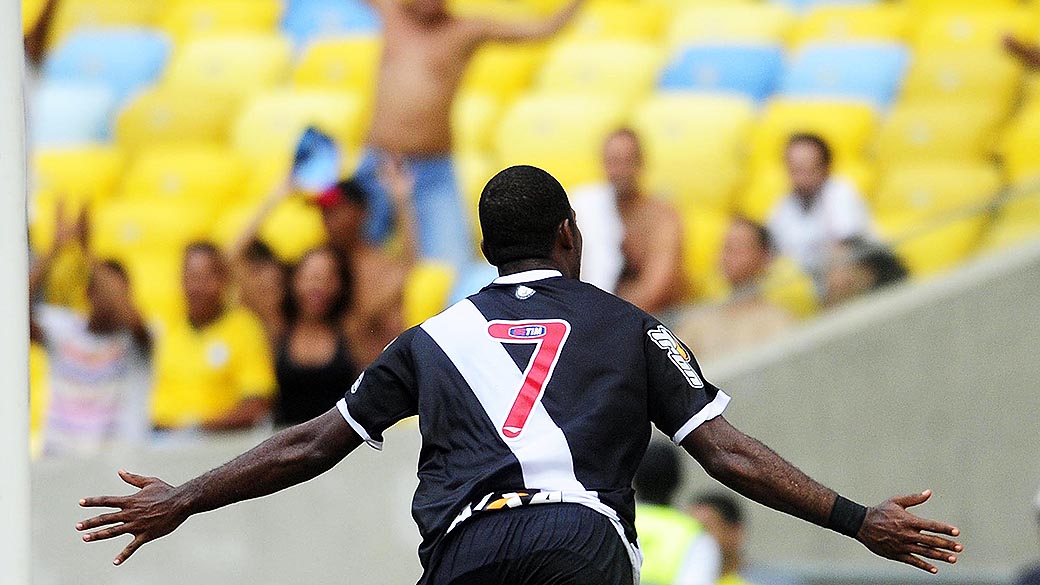 Carioca: Vasco elimina Fluminense e faz final com Flamengo