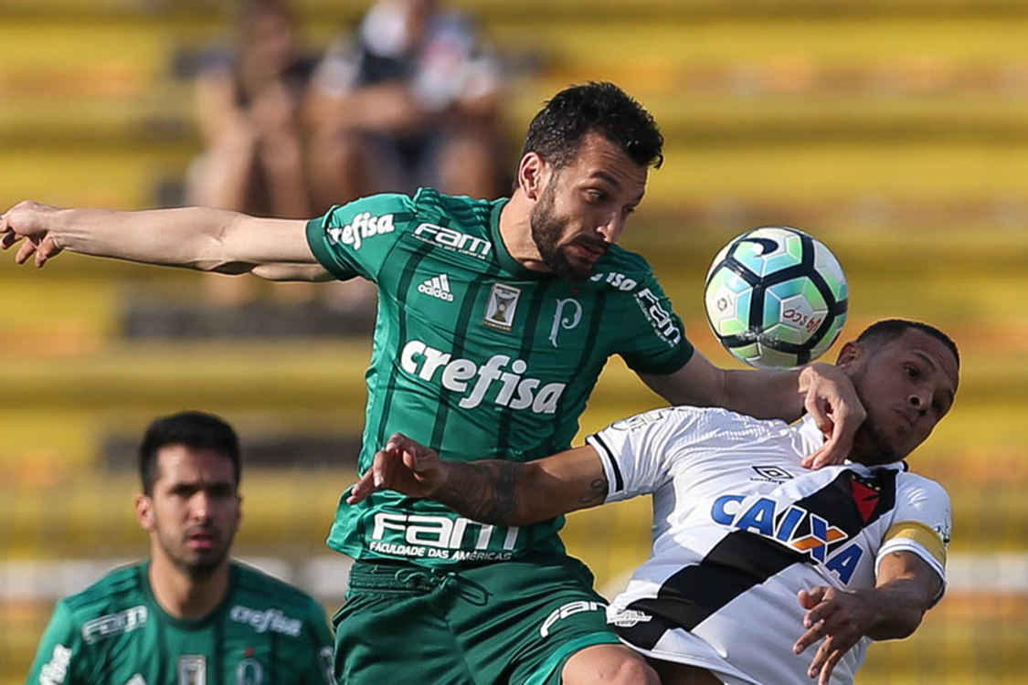 Palmeiras sai na frente, mas cede empate ao Flamengo