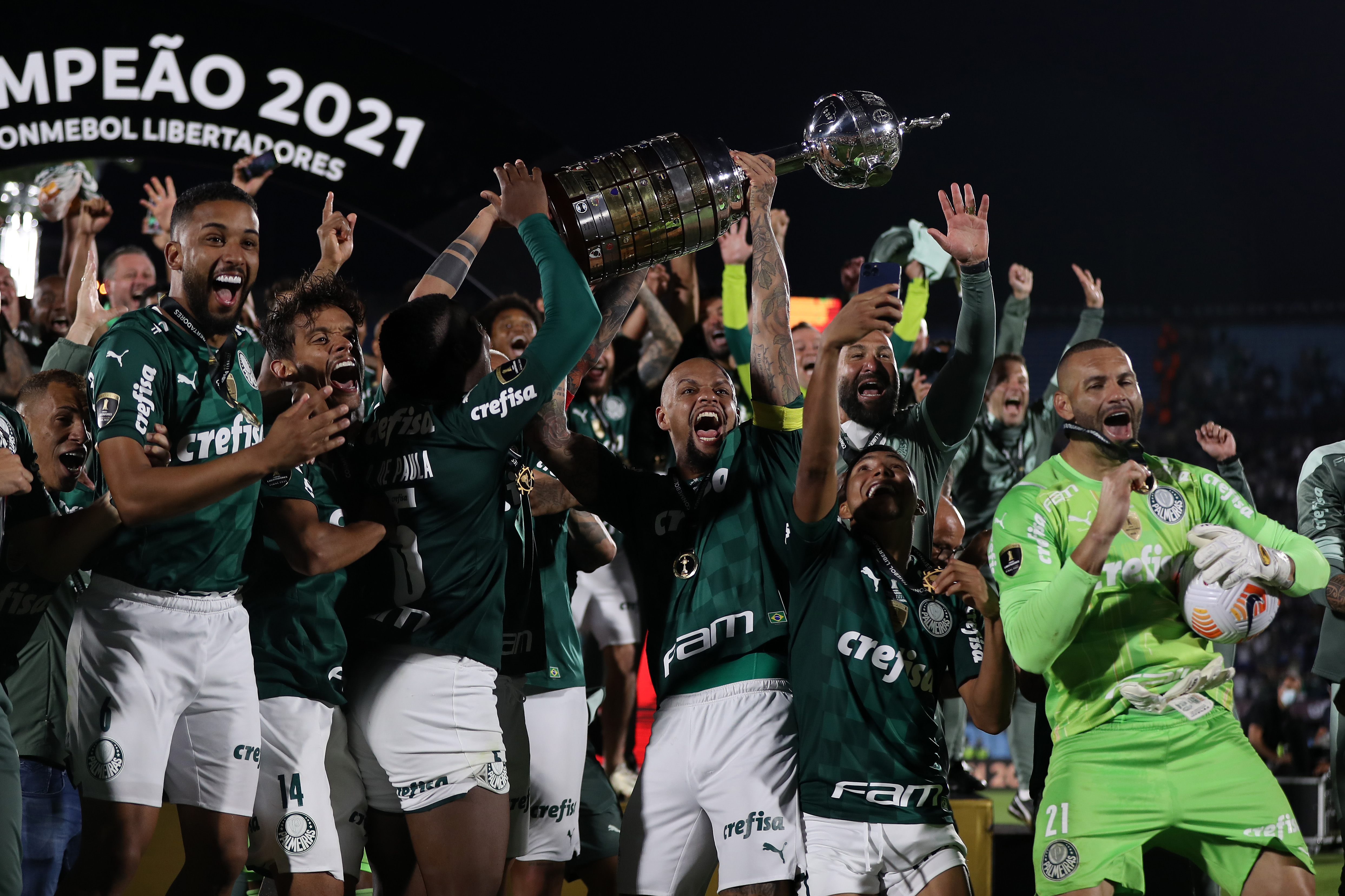 Palmeiras se aproxima do líder Flamengo em atualização do Ranking PLACAR