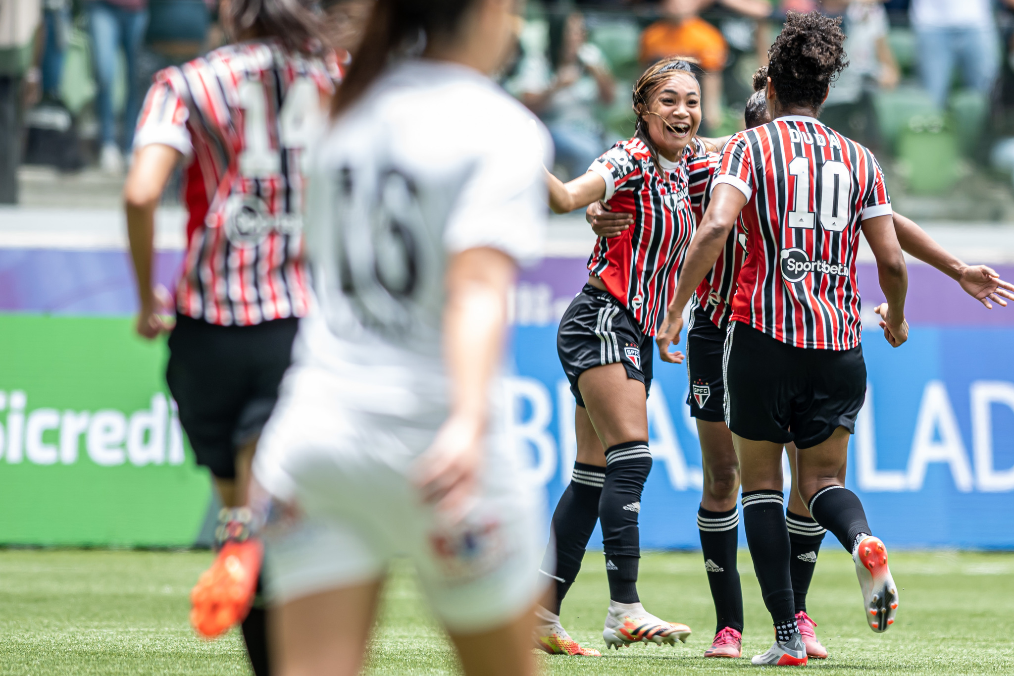 Santos vence, e São Paulo se despede de Campeonato Paulista Feminino -  ISTOÉ Independente