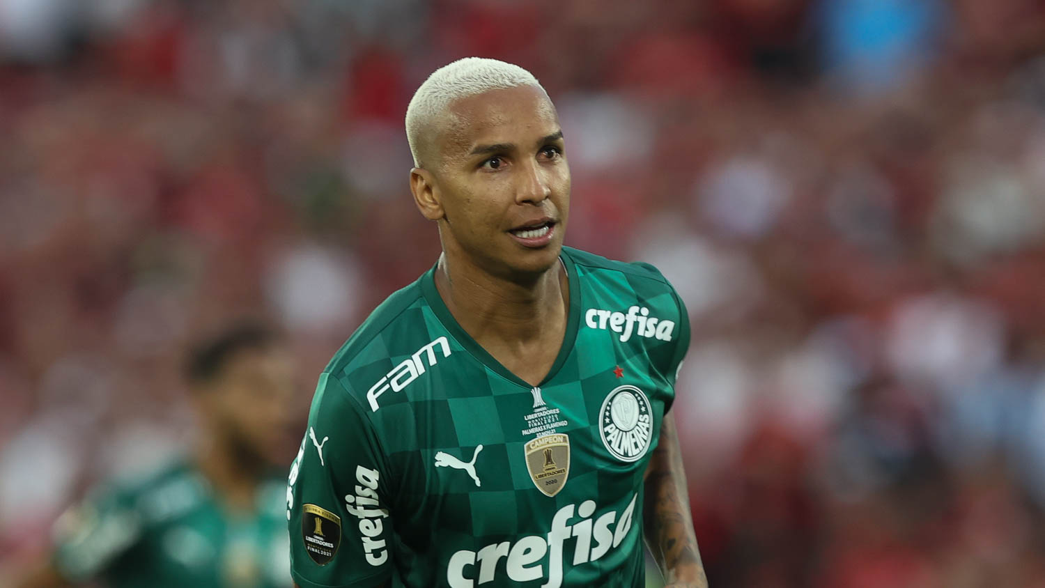 Deyverson provoca Flamengo com gol do Oeste na Copinha