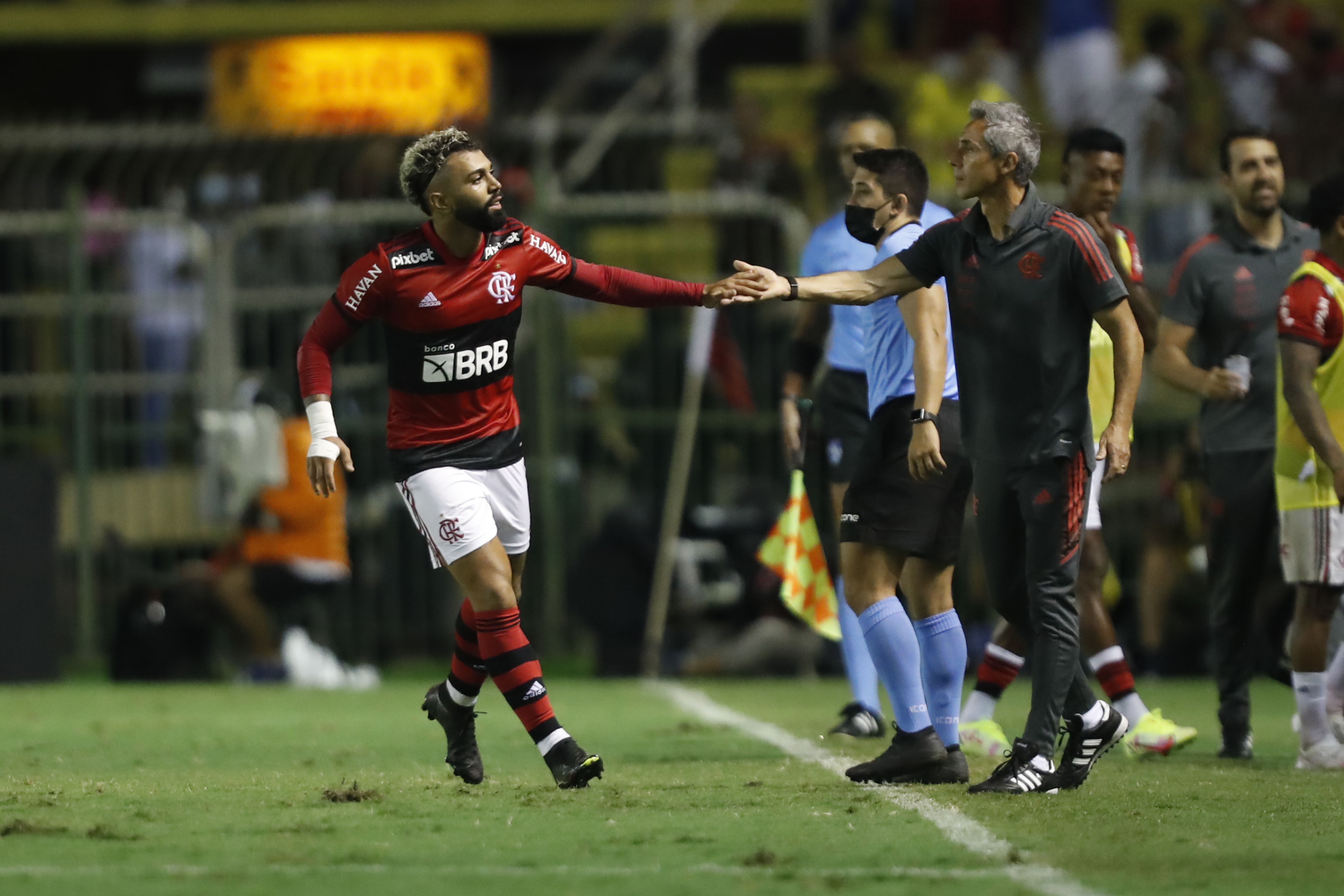 A Gazeta  Mundial e Brasileirão: Confira onde assistir aos jogos deste  domingo (07)