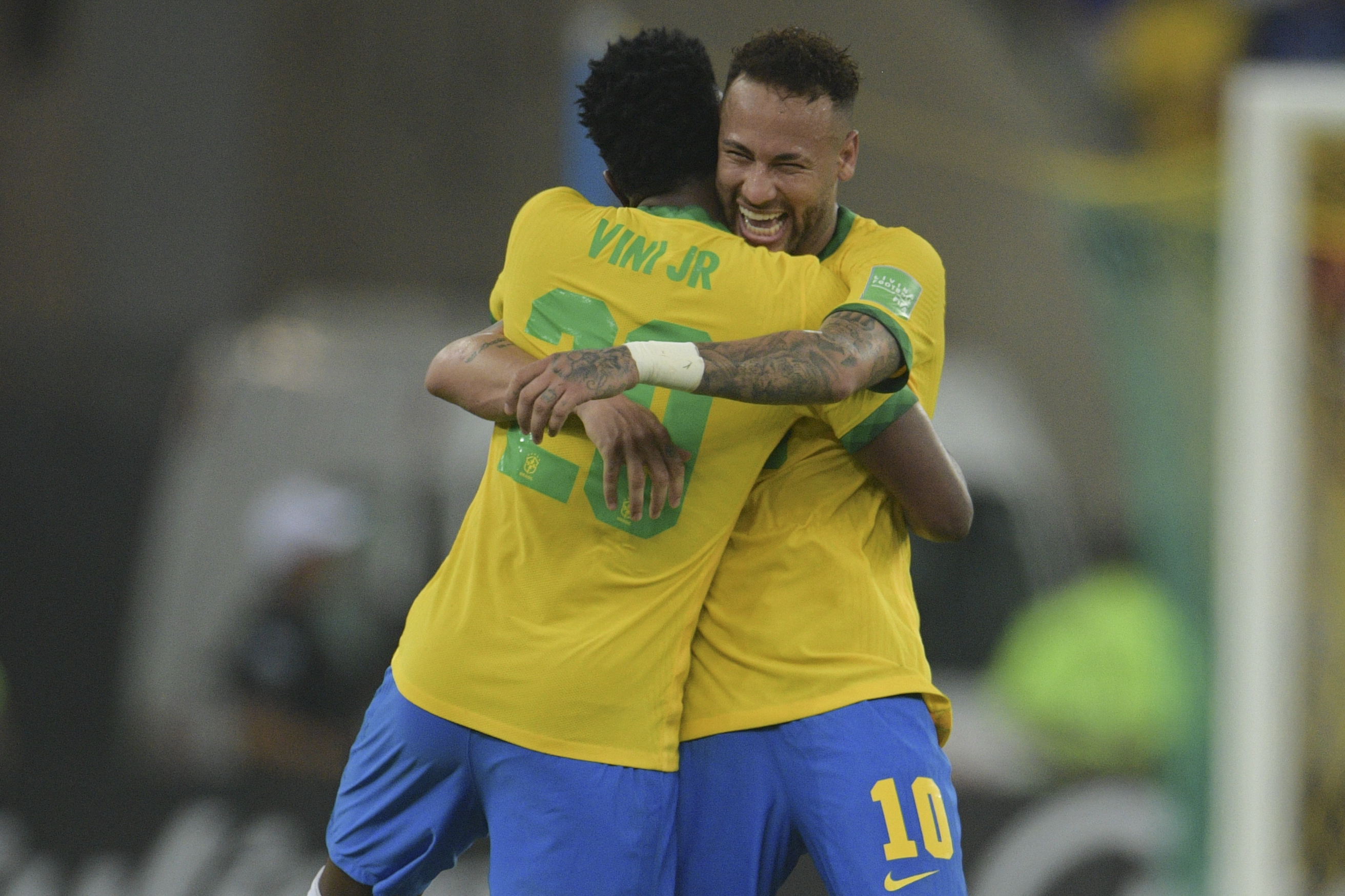 Neymar protesta contra posição de Vini Jr na Bola de Ouro: ‘Oitavo não dá’