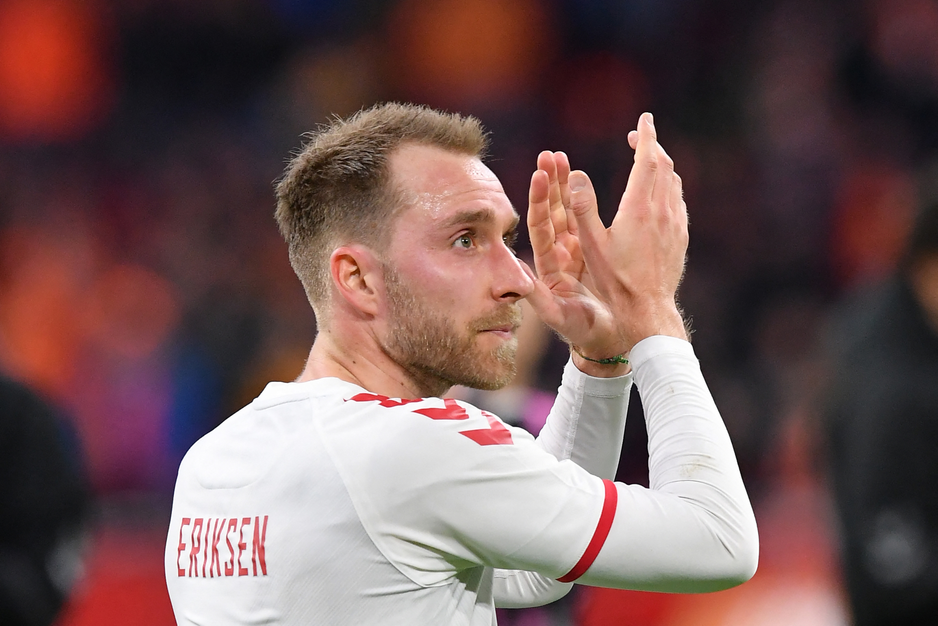 Com Eriksen e promessa Olsen, Dinamarca está escalada pra estreia