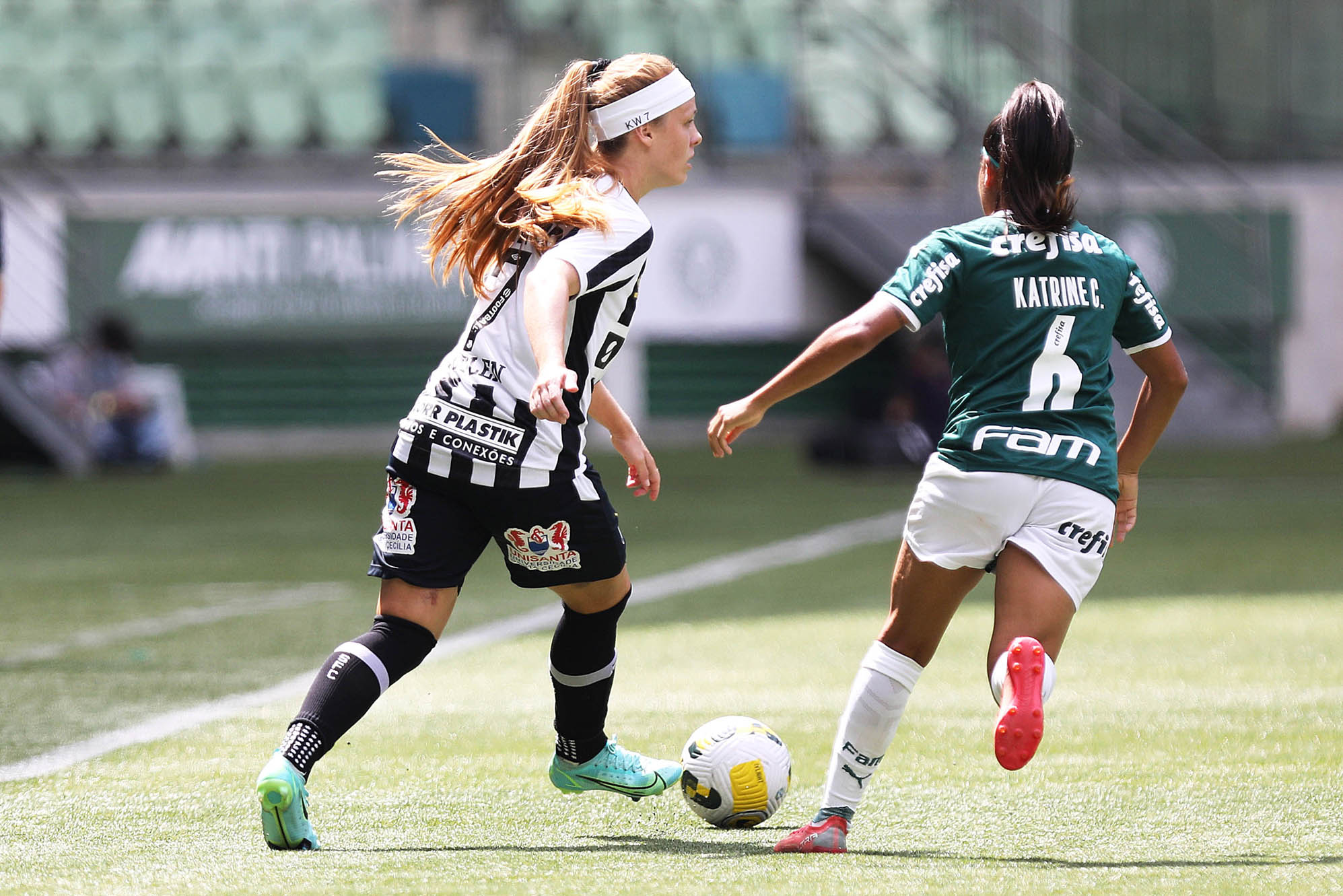 Ketlen é a maior artilheira do Santos Ketlen é a maior artilheira das Sereias da Vila