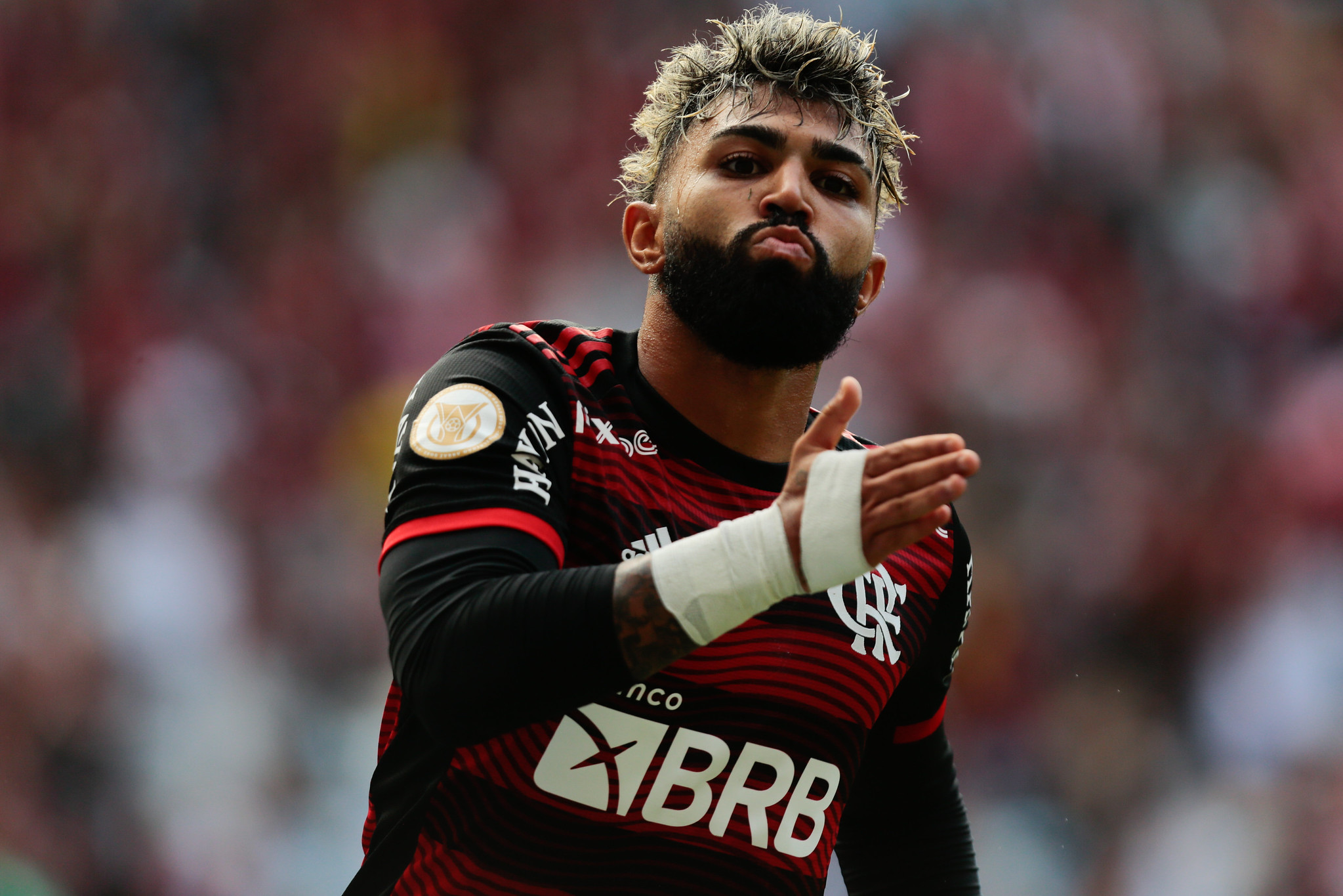 Gabigol é o 3º maior artilheiro do mundo desde o início da