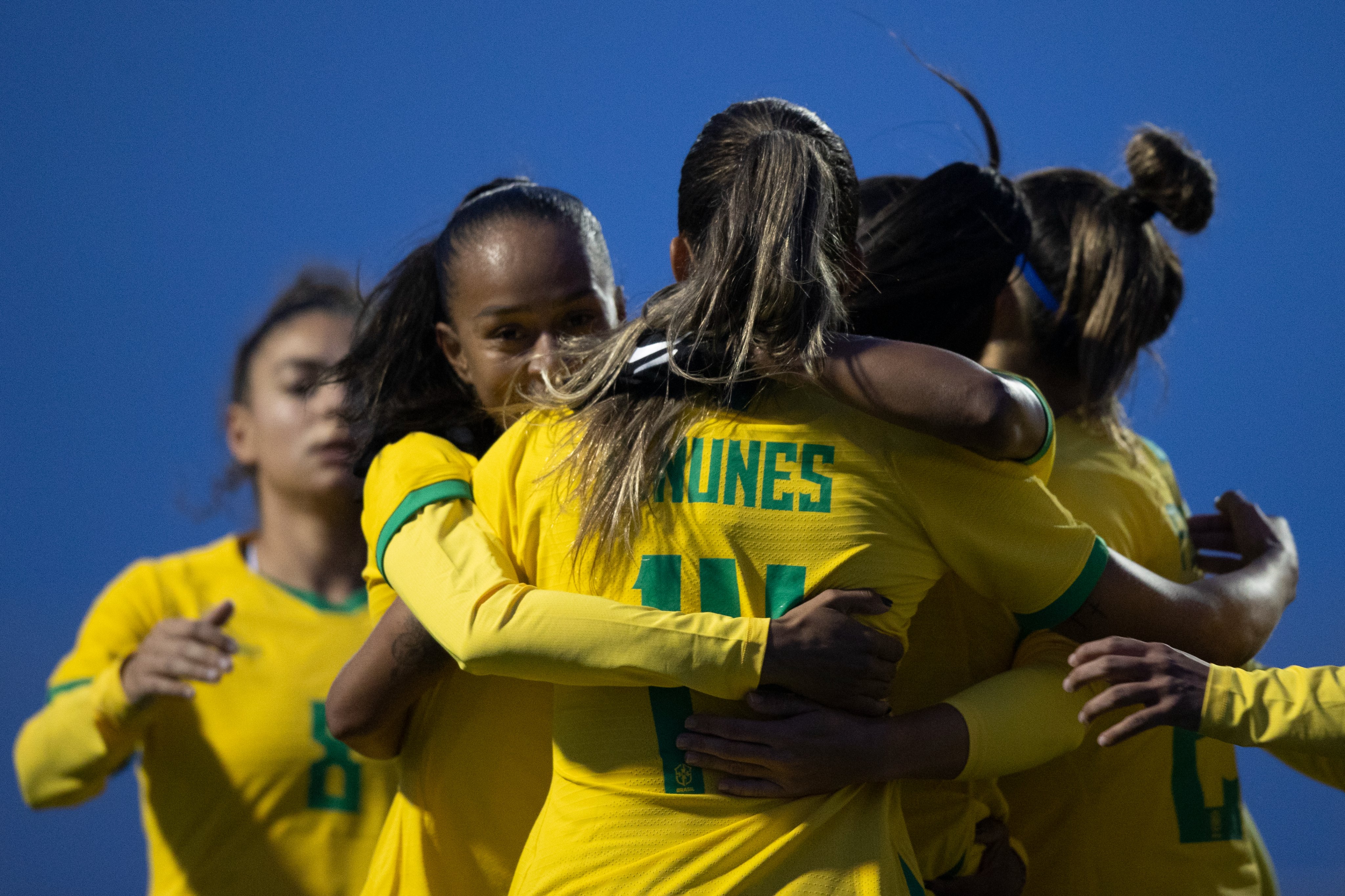 SBT anuncia transmissão da Copa América feminina, com clássico na estreia