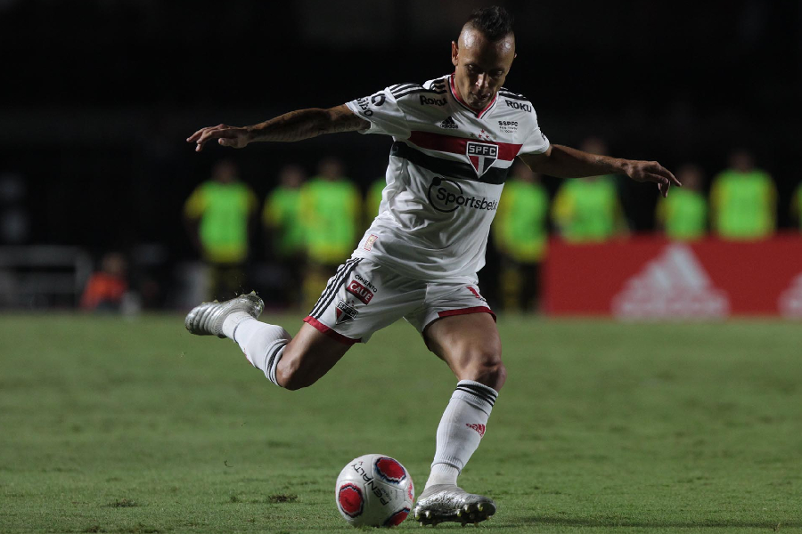 Onde assistir a São Paulo x Athletico-PR pelo Brasileirão neste domingo