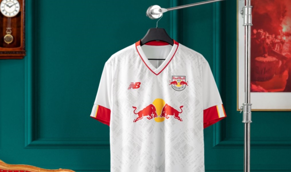 Sai Nike, entra New Balance: Red Bull Bragantino lança nova camisa