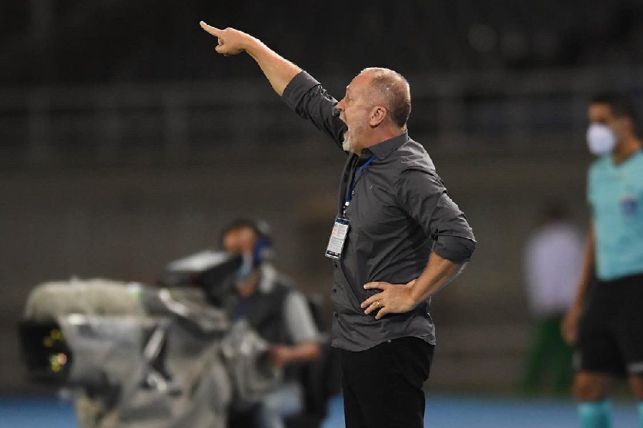 Mano Menezes atua hoje pela equipe do Internacional -