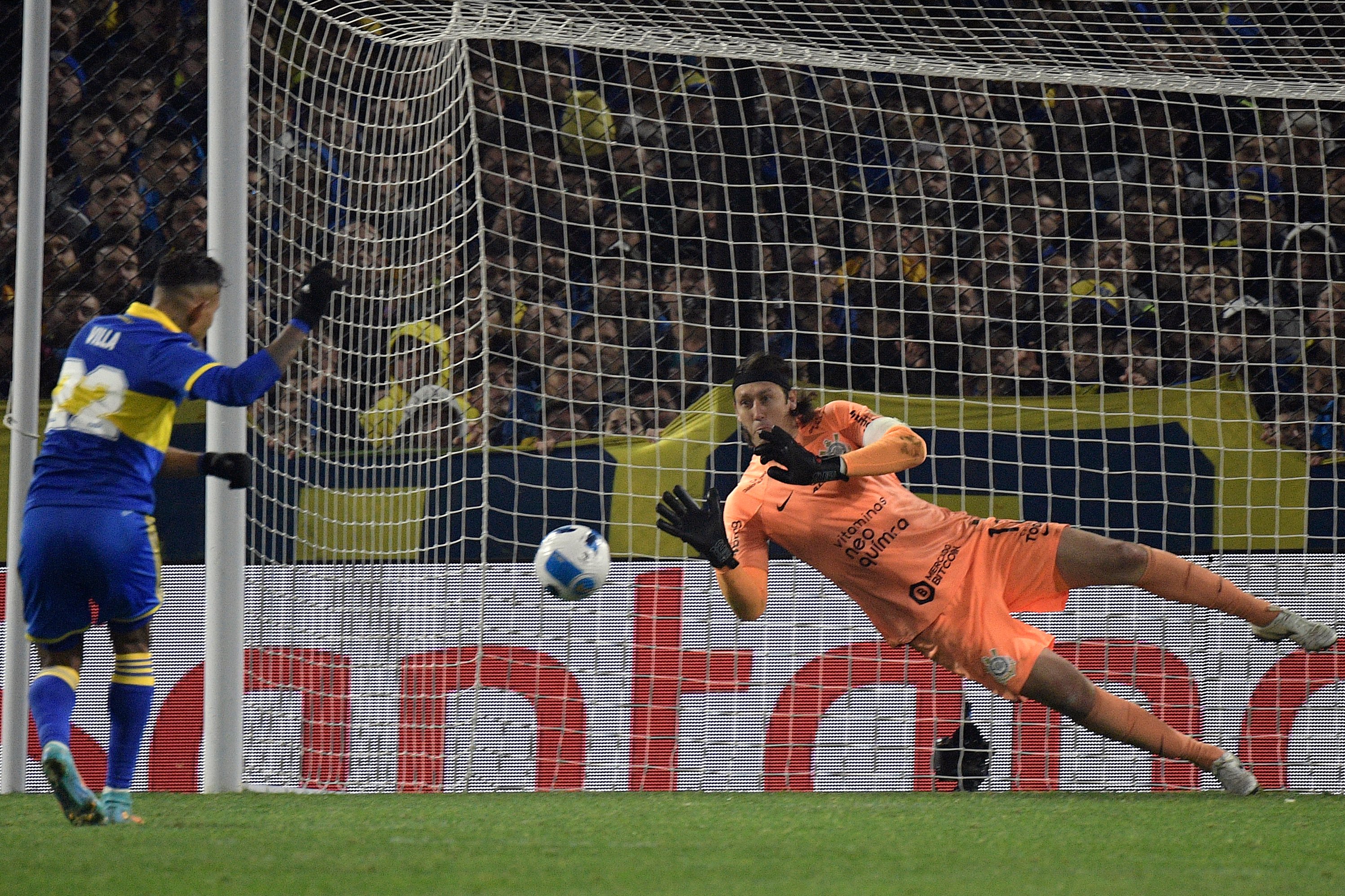 Histórico de Cássio contra argentinos anima Cruzeiro x Boca