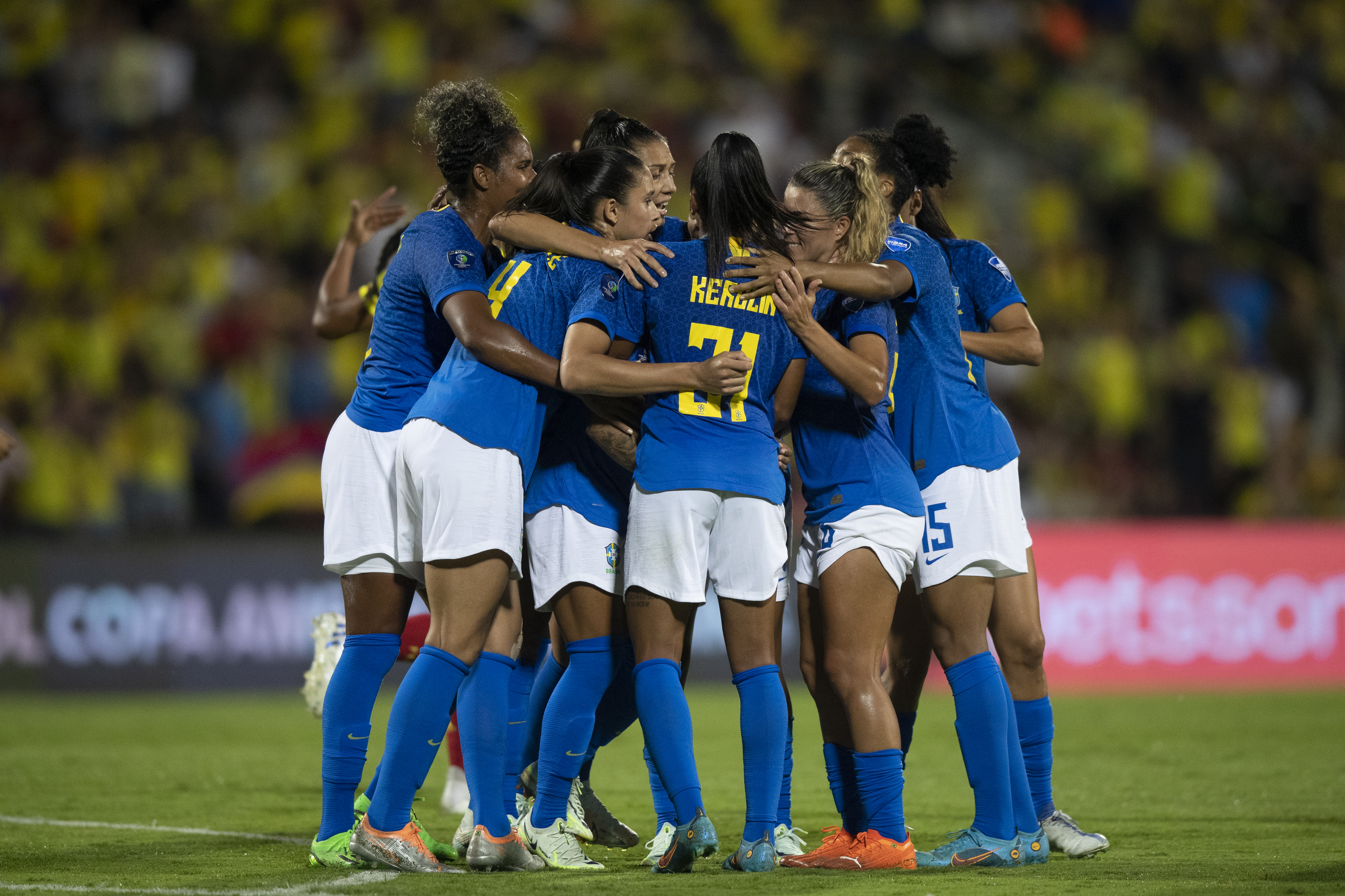 No sufoco, Brasil vence Colômbia e é campeão da Copa América