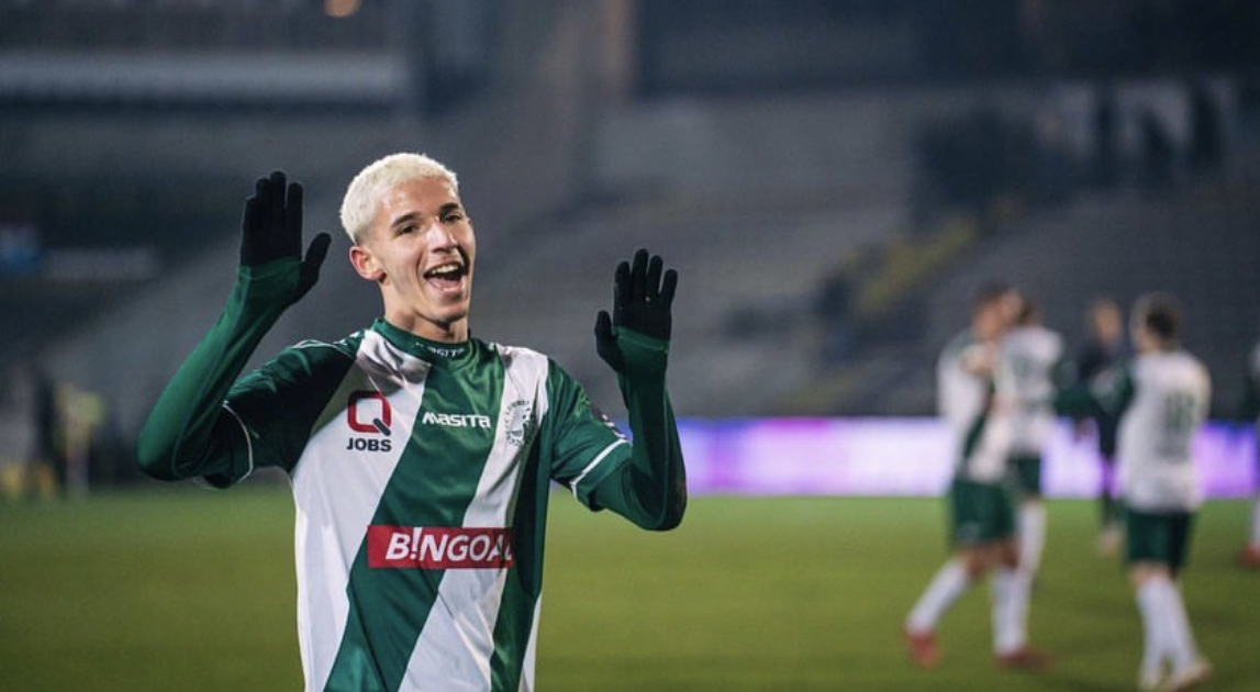 Arthur Sales foi bem em 2021/22 na Bélgica -