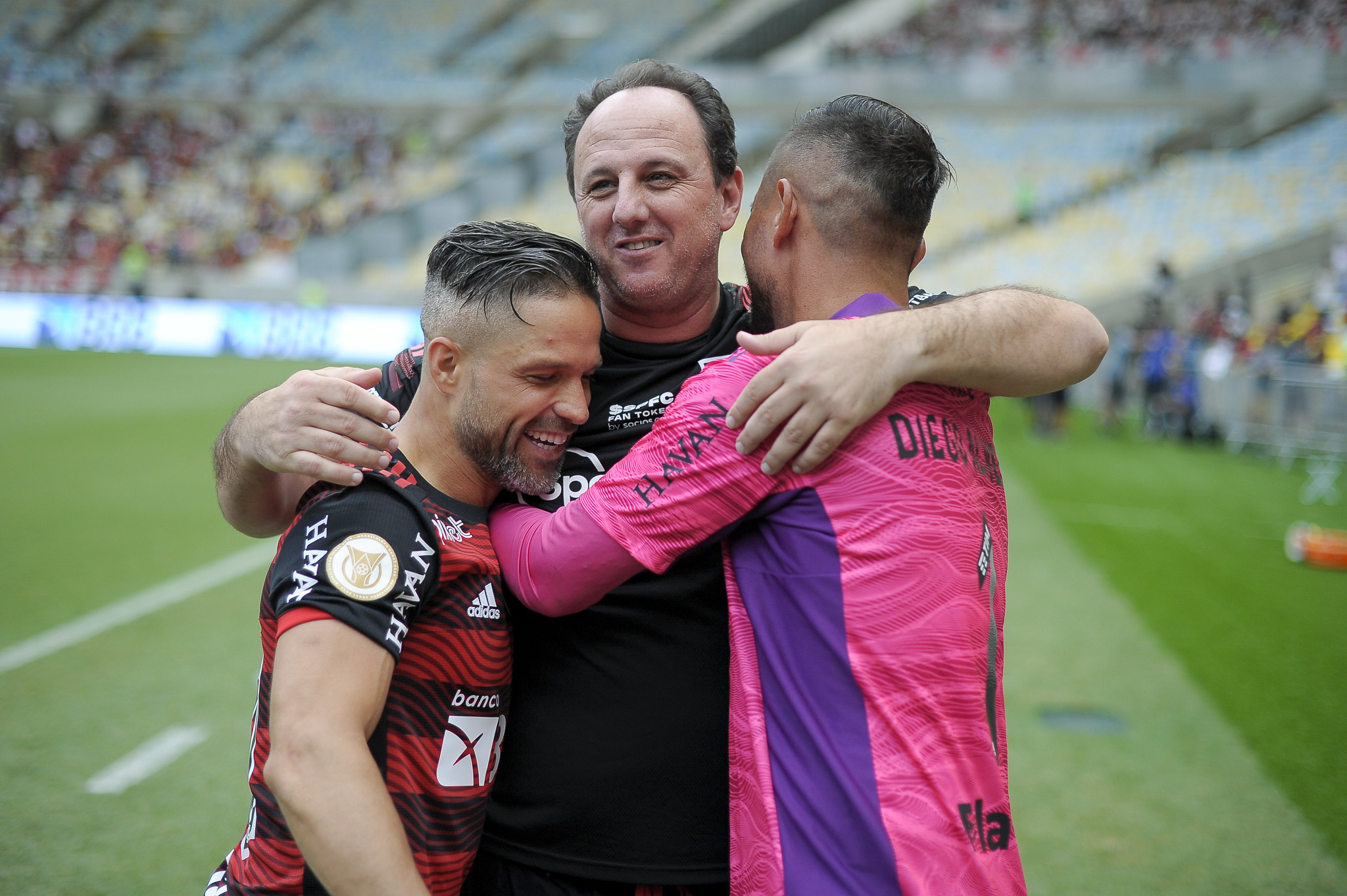 Flamengo confia em boa fase e histórico favorável contra Rogério Ceni