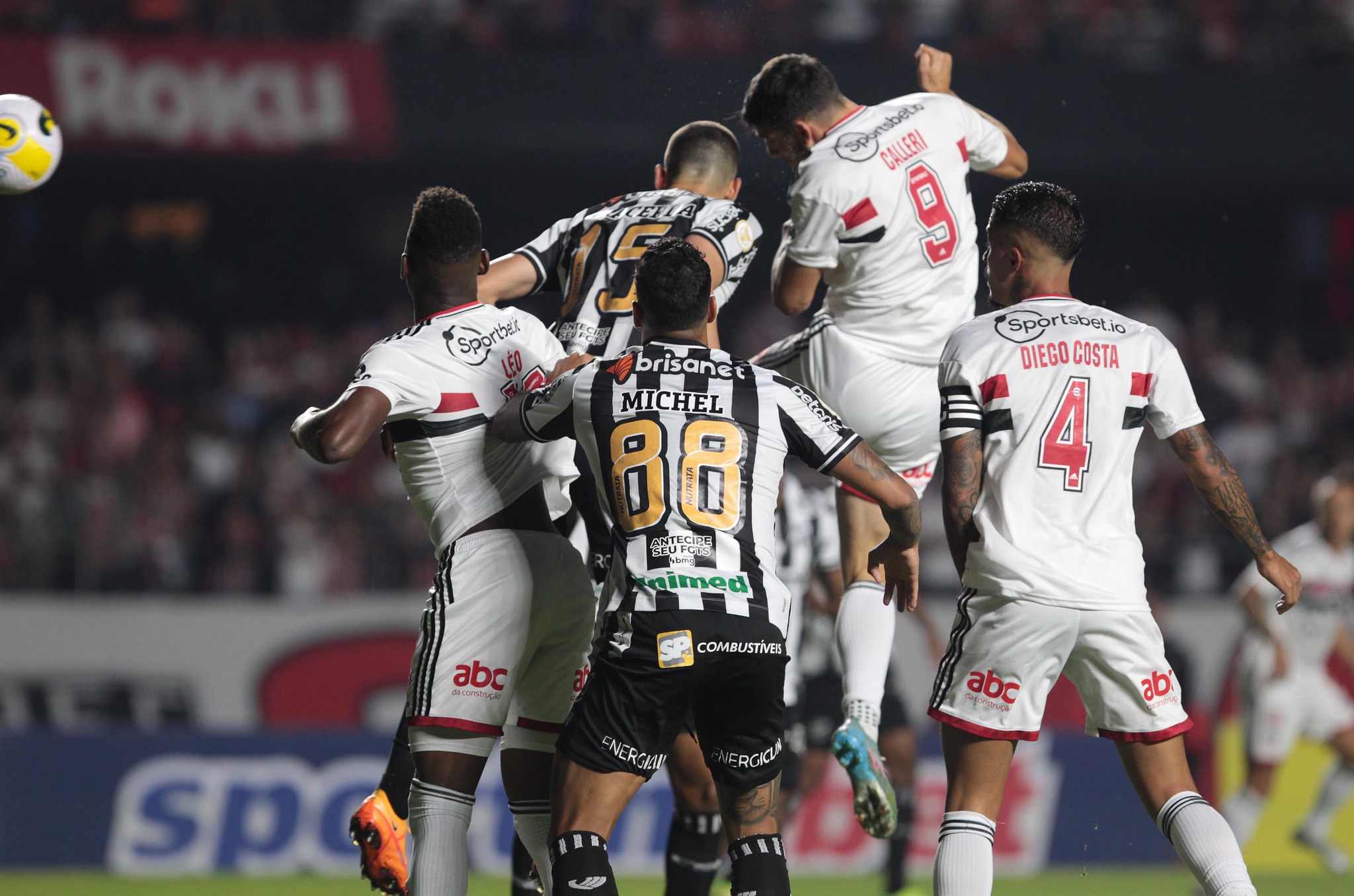 Saiba onde assistir ao jogo entre São Paulo e Ceará pela Copa Sul