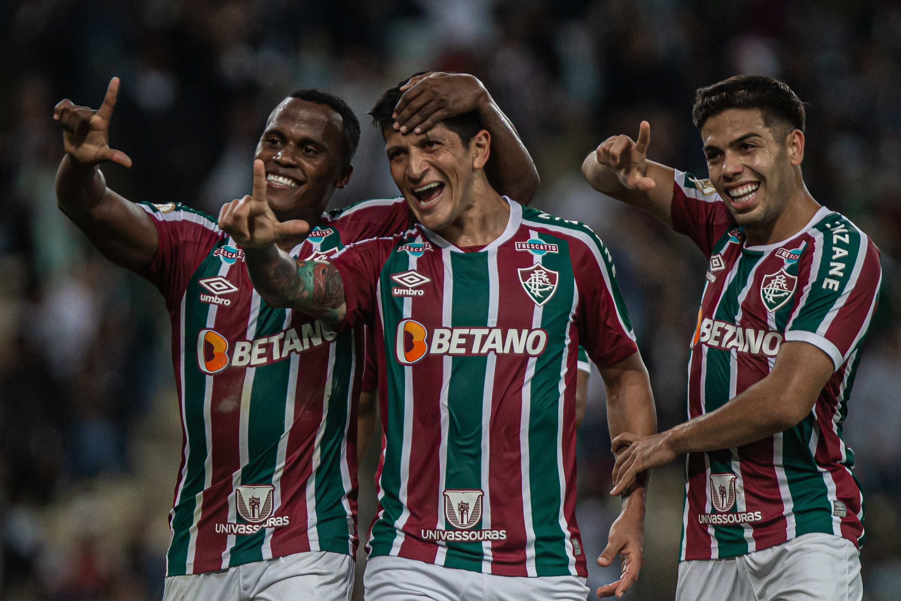 Empate entre Palmeiras e Flamengo renova esperanças do Fluminense