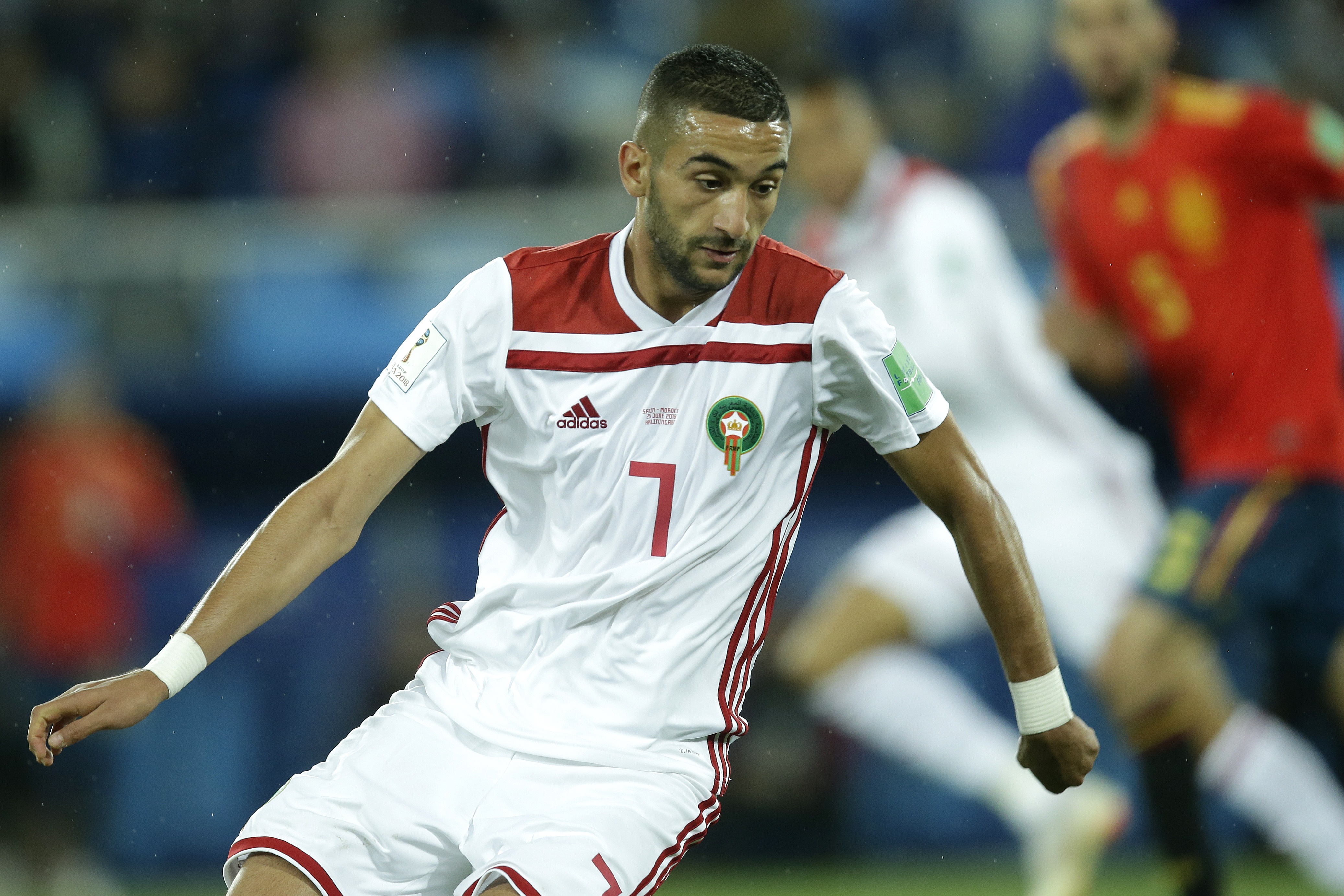 Jogador do Marrocos, Hakim Ziyech, doa salário para funcionários da seleção  e pessoas carentes de seu país