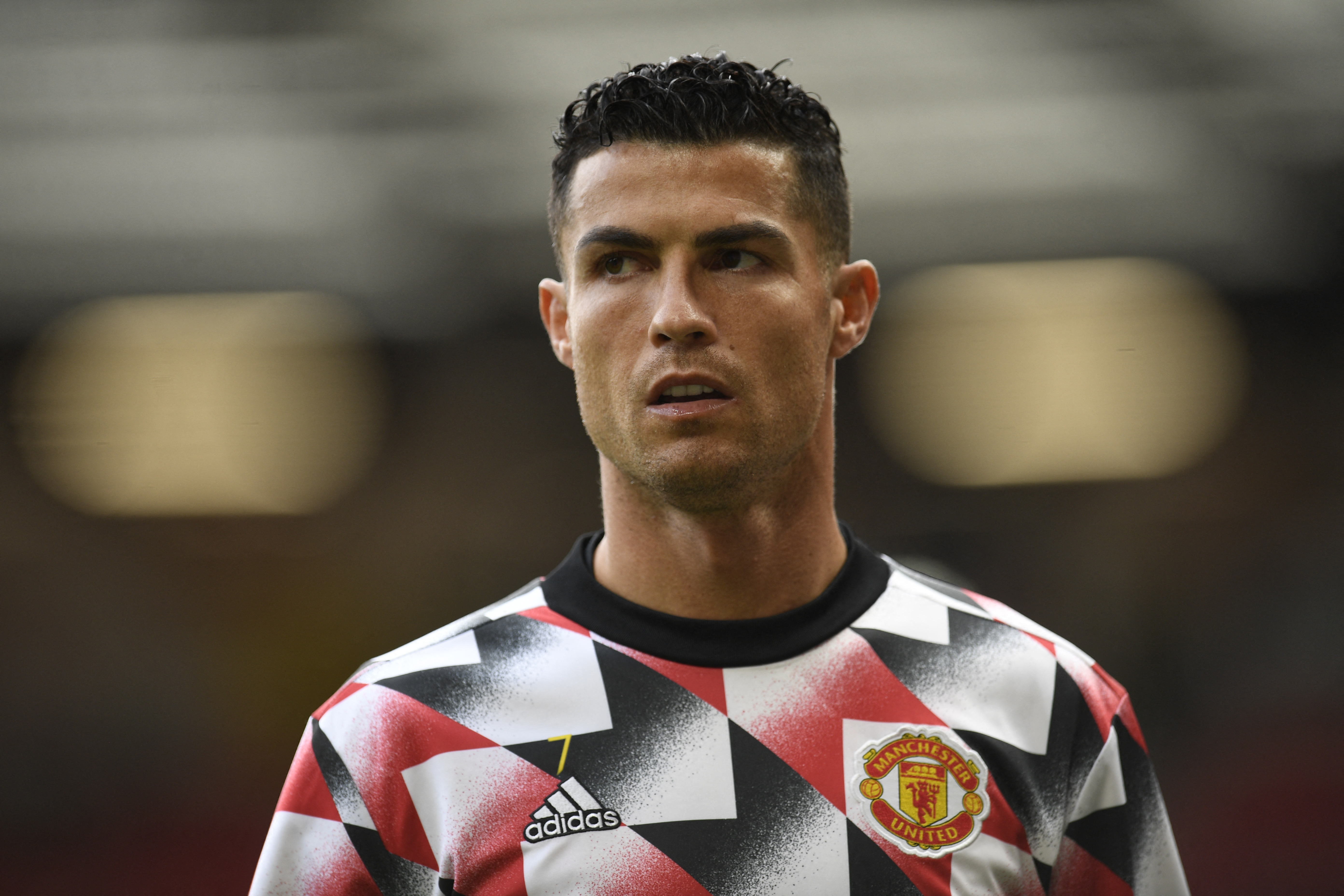 Cristiano Ronaldo recusou proposta de R$ 1,2 bi de time árabe, diz TV
