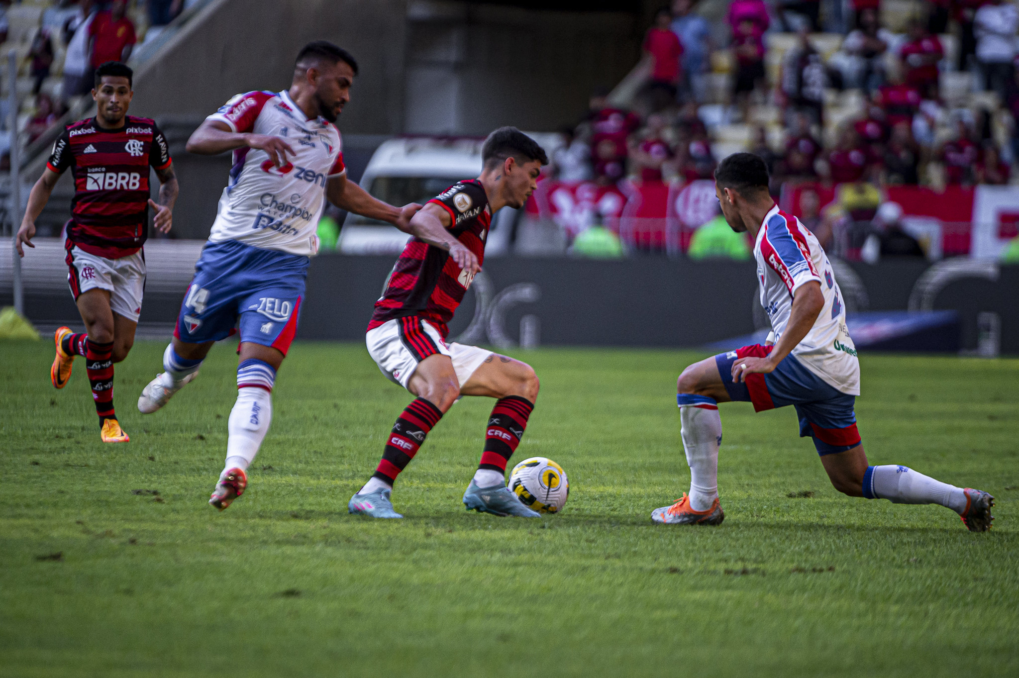 Fortaleza x Flamengo ao vivo e online: onde assistir ao