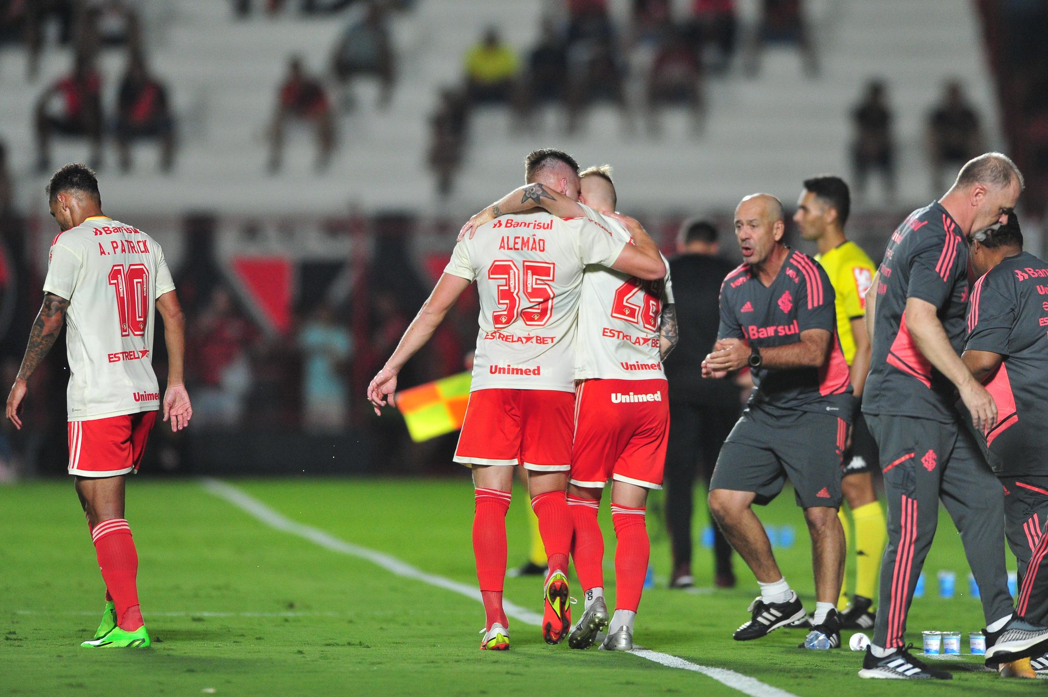 Classificação do returno: São Paulo perde duas posições e é