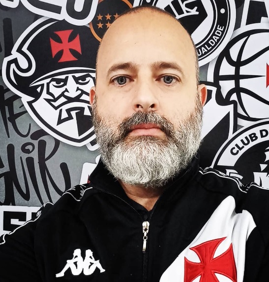 Marcelo Alazim, o designer do Vasco