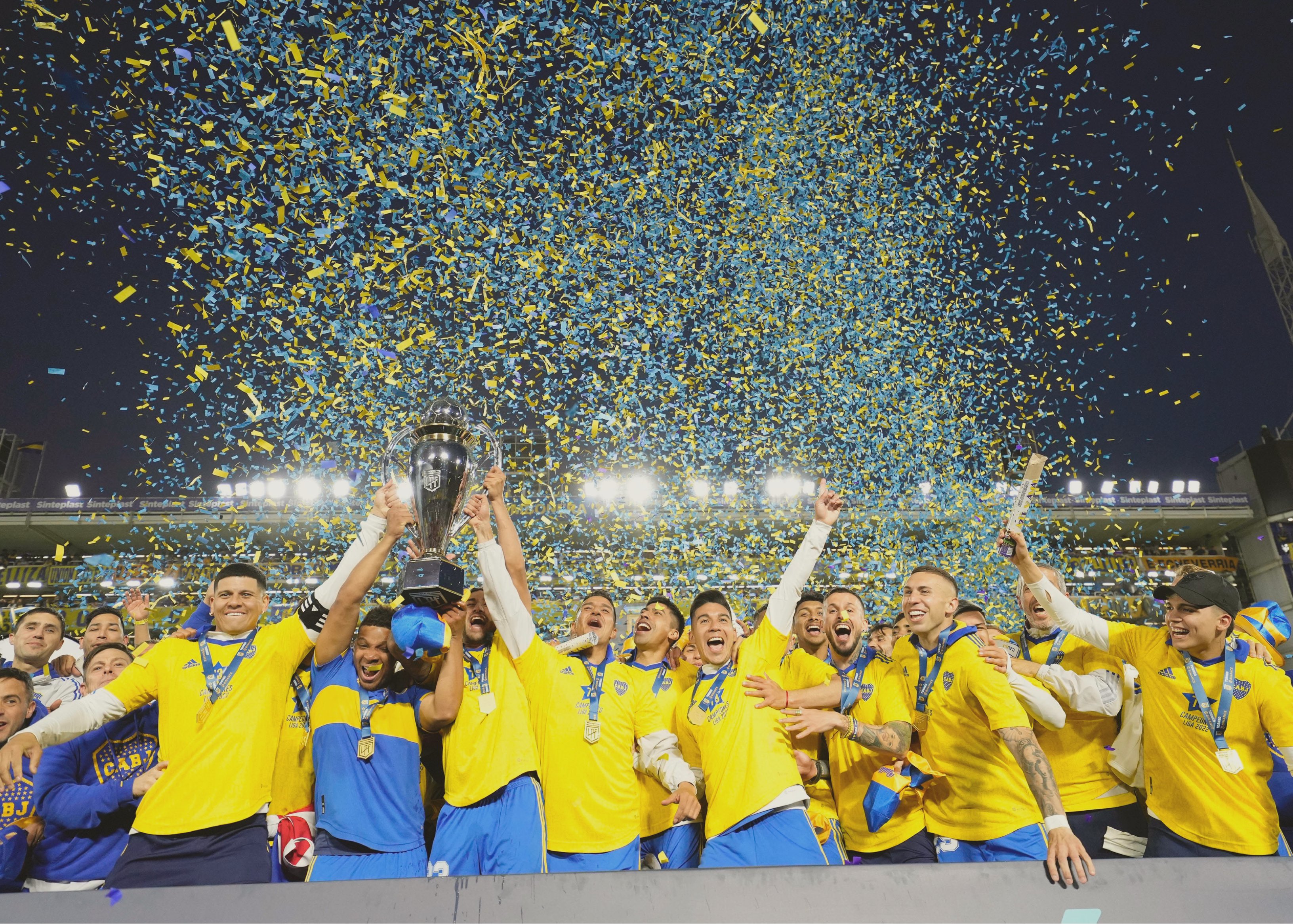 Boca Jrs é campeão argentino com drama e ajuda do rival River Plate