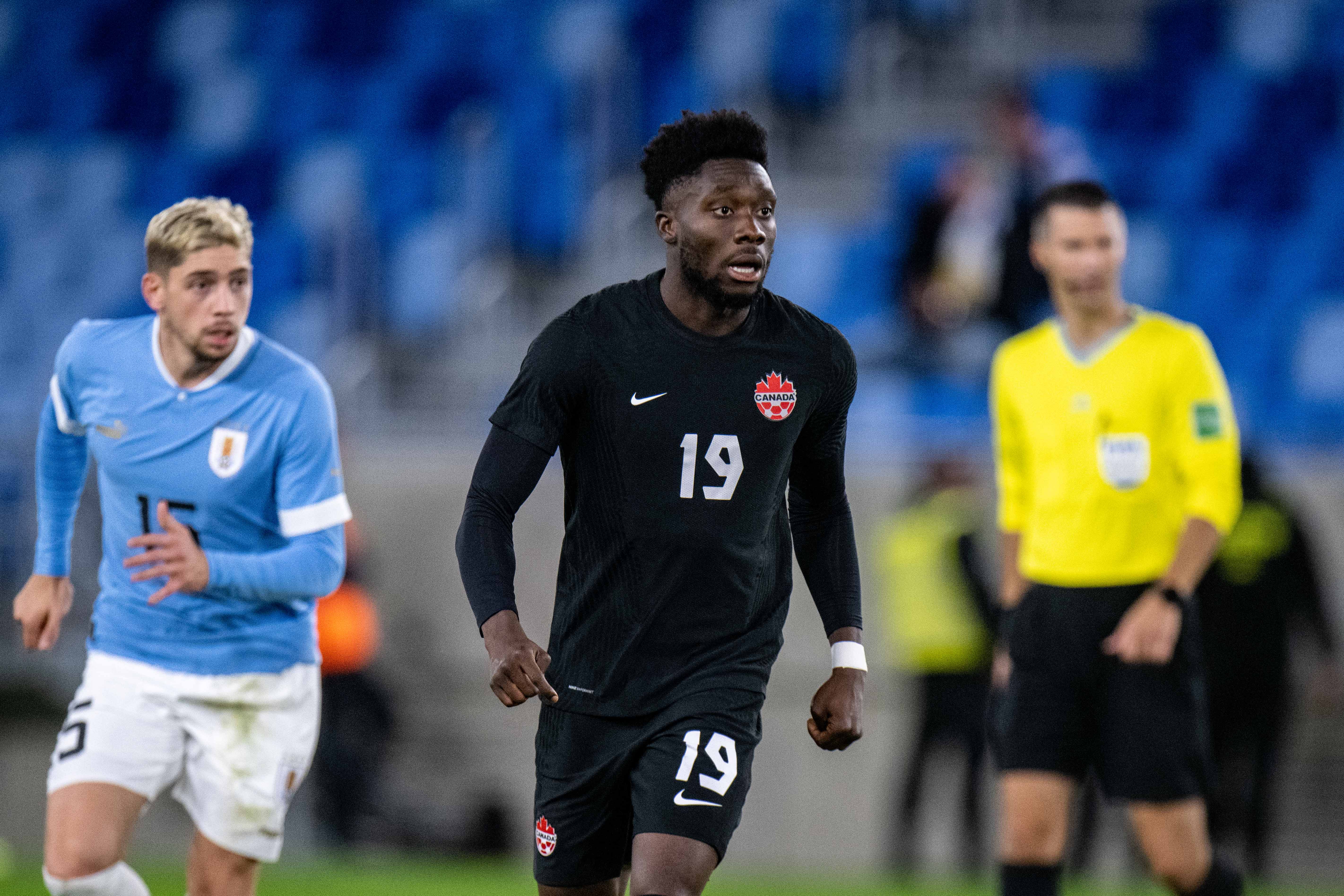 BRATISLAVA, Alphonso Davies: destaque do Bayern e nome mais conhecido do Canadá -