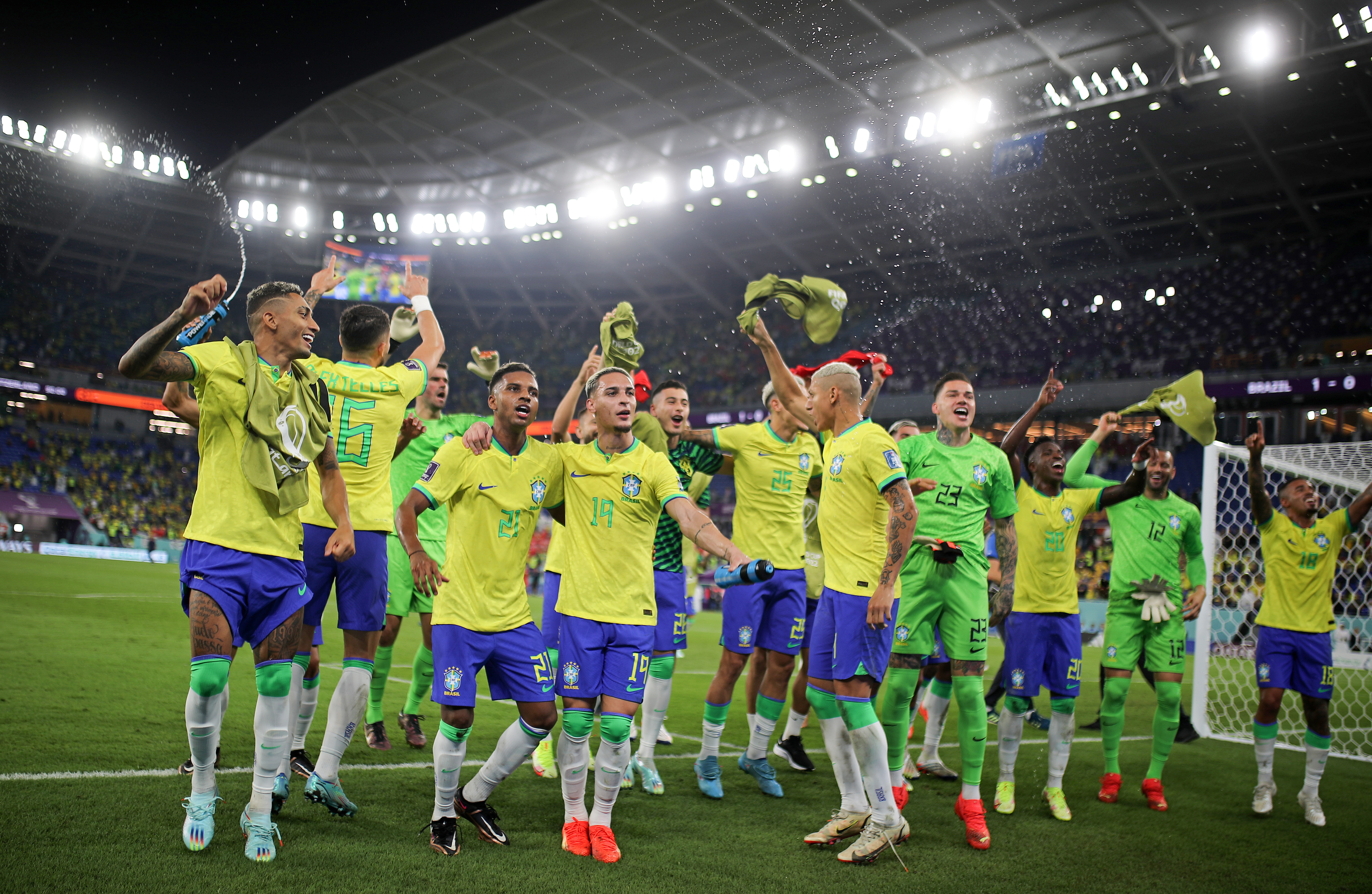 Brasil x Sérvia na Copa do Mundo: rivais no jogo fazem confronto