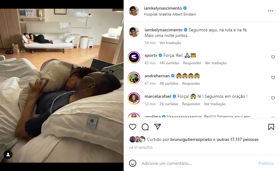 'Seguimos aqui, na luta e na fé. Mais uma noite juntos' -