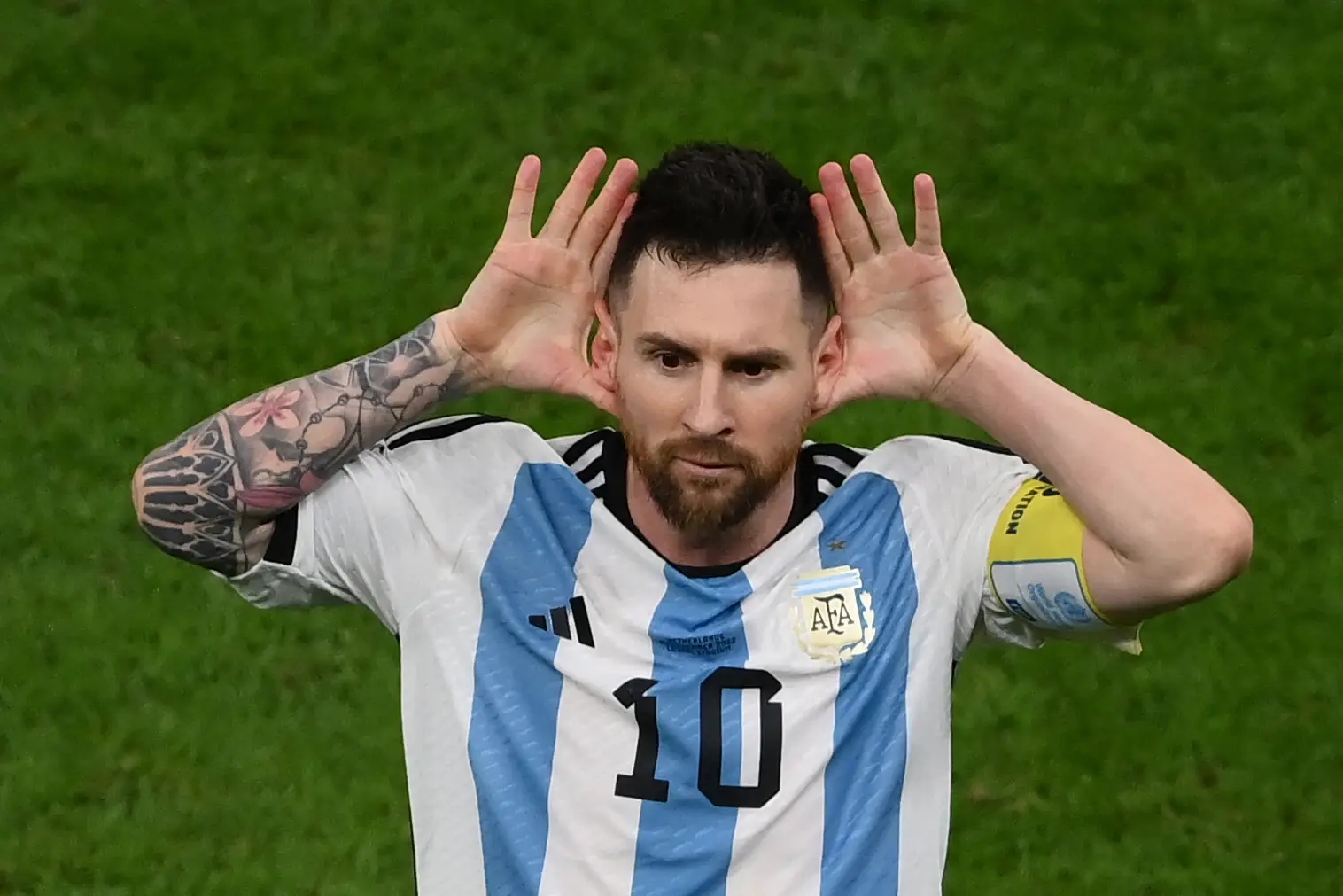 Van Gaal diz que Copa do Mundo foi premeditada para Messi vencer